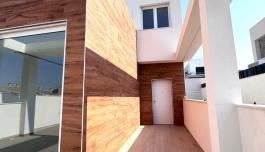 Buy real estate in Torrevieja, Spain. Aguas Nuevas area, 3 bedrooms, 120 m² image 1