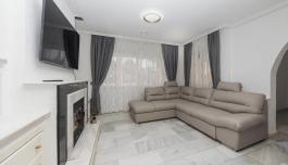 Orihuela Costa real estate, Villa for sale. Altos de Campoamor area, 4 bedrooms, 243 m² image 4