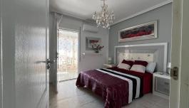 Real estate Torrevieja, House for sale. Centro area, 2 bedrooms, 75 m² image 2