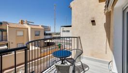 Buy property in Torrevieja, Spain. El limonar area, 2 bedrooms, 55 m² image 3