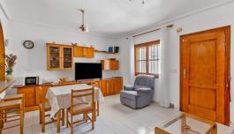 Property in Torrevieja. Avenida Habaneras area, 2 bedrooms, 67 m² image 4