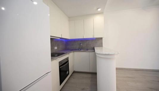 Apartment in Torrevieja, Spain. Playa del Cura area, 2 bedrooms, 69 m² image 0