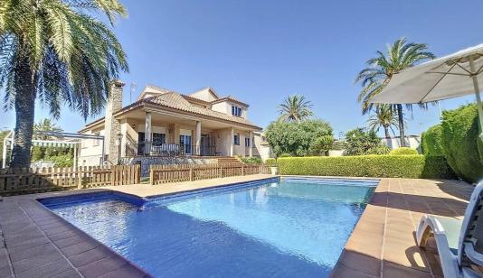 Property for sale. Mil Palmeras area, 4 bedrooms, 342 m² image 0