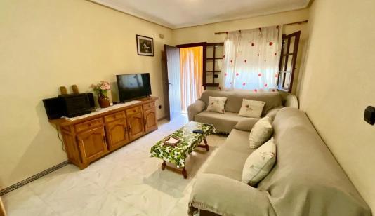 Bungalow in Torrevieja, Spain. Torreblanca area, 2 bedrooms, 90 m² image 0