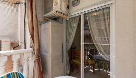 Torrevieja bienes raíces, Piso en venta. Zona de la  Centro, 2 dormitorios, 65 m² image 4