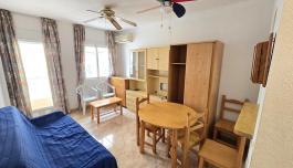 Venta de Estudio en Torrevieja, España. Zona de la  Playa del Cura, 34 m² image 2