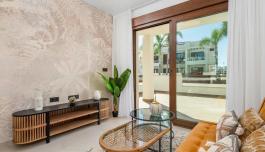 Bungalow for sale in Torrevieja, Spain. Lago jardin area, 2 bedrooms, 62 m² image 3