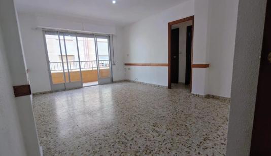 Apartment in Torrevieja, Spain. Playa del Cura area, 3 bedrooms, 85 m² image 0