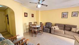 Venta de Piso en Torrevieja, España. Zona de la  Centro, 2 dormitorios, 75 m² image 3