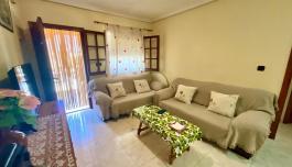 Bungalow in Torrevieja, Spain. Torreblanca area, 2 bedrooms, 90 m² image 3