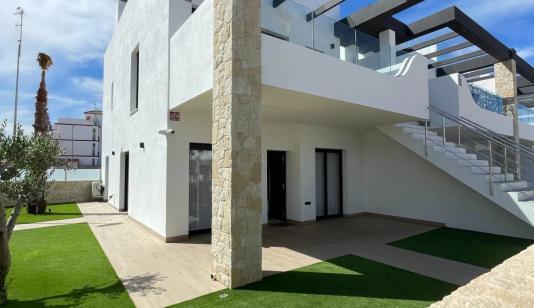 Buy real estate in Orihuela Costa, Spain. PAU 26 area, 2 bedrooms, 70 m² image 0