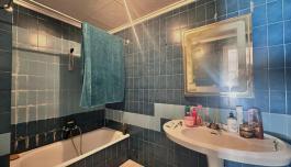 Buy real estate in Guardamar del Segura, Spain. Pueblo area, 3 bedrooms, 110 m² image 5