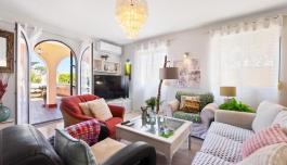 Buy an Town house in Orihuela Costa, Spain. La Zenia area, 3 bedrooms, 245 m² image 5