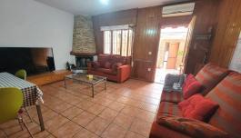 Bungalow en Torrevieja, España. Zona de la  Playa de los Locos, 3 dormitorios, 80 m² image 2