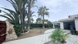 Real estate Orihuela Costa, Villa for sale. Campoamor area, 4 bedrooms, 260 m² image 5