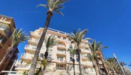 Real estate in Spain, Torrevieja. Paseo maritimo area, 4 bedrooms, 181 m² image 1
