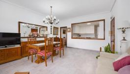 Property in Torrevieja. Paseo maritimo area, 4 bedrooms, 149 m² image 5