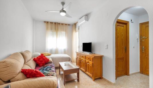 Real estate Torrevieja, Studio for sale. Playa del Cura area, 32 m² image 0