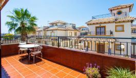 Real estate Orihuela Costa, Bungalow for sale. Punta Prima area, 2 bedrooms, 79 m² image 3