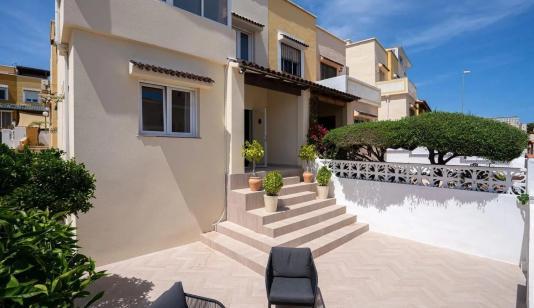 Real estate Orihuela Costa, Town house for sale. La Florida area, 2 bedrooms, 85 m² image 0