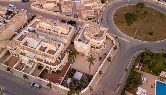 Buy property in Torrevieja, Spain. Torretas area, 6 bedrooms, 257 m² image 0