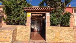 Bungalow for sale in Torrevieja, Spain. Acequión area, 4 bedrooms, 116 m² image 3