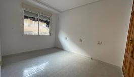 Buy an Apartment in Torrevieja, Spain. Centro area, 2 bedrooms, 84 m² image 5