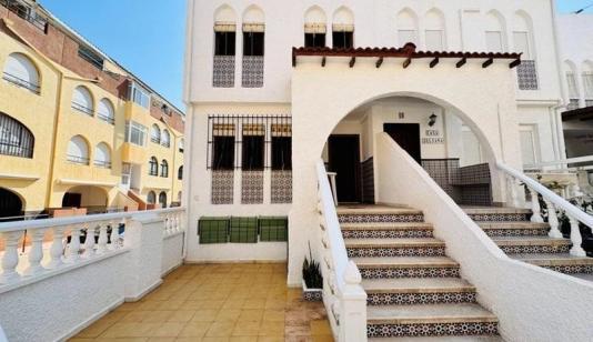 Torrevieja, real estate. La Mata pueblo area, 3 bedrooms, 100 m² image 0