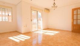 Buy an Apartment in Torrevieja, Spain. Centro area, 4 bedrooms, 102 m² image 2