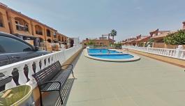 Buy an Bungalow in Torrevieja, Spain. Aguas Nuevas area, 3 bedrooms, 115 m² image 2