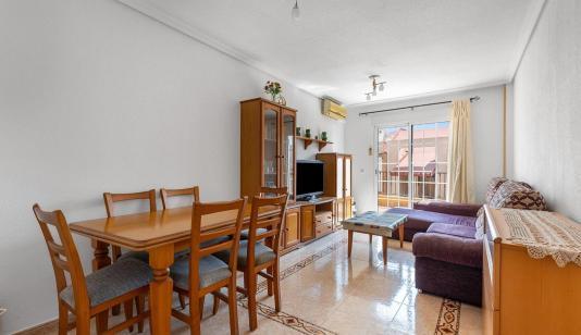 Buy property in Torrevieja, Spain. Nueva Torrevieja area, 2 bedrooms, 77 m² image 0