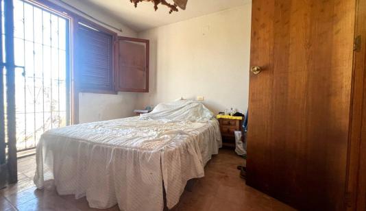 Bungalow in Torrevieja, Spain. Centro area, 3 bedrooms, 69 m² image 0