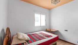 Buy real estate in Torrevieja, Spain. Estacion de autobuses area, 3 bedrooms, 96 m² image 4