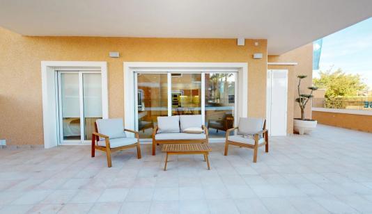 Buy an Apartment in Guardamar del Segura, Spain. EL RASO area, 3 bedrooms, 101 m² image 0