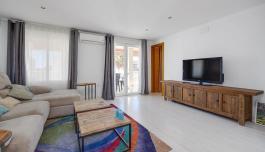 Buy property in Torrevieja, Spain. Playa de los Náufragos area, 2 bedrooms, 85 m² image 5