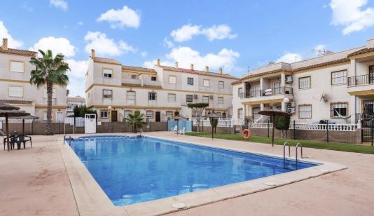 Buy an Bungalow in Spain, Orihuela Costa. Las Filipinas area, 3 bedrooms, 75 m² image 0