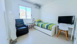 Bungalow in Torrevieja, Spain. La Veleta area, 3 bedrooms, 70 m² image 5