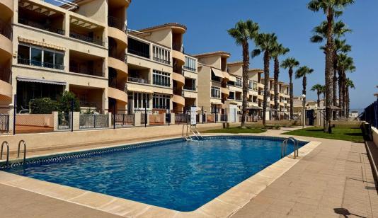 Comprar un Piso en España, Orihuela Costa. Zona de la  Zeniamar, 2 dormitorios, 72 m² image 0