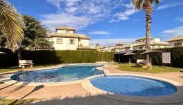 Orihuela Costa, Spain. Buy an Villa . Lomas de Cabo Roig area, 2 bedrooms, 99 m² image 1