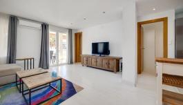 Buy property in Torrevieja, Spain. Playa de los Náufragos area, 2 bedrooms, 85 m² image 1