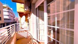 Property in Torrevieja. Centro area, 5 bedrooms, 243 m² image 1