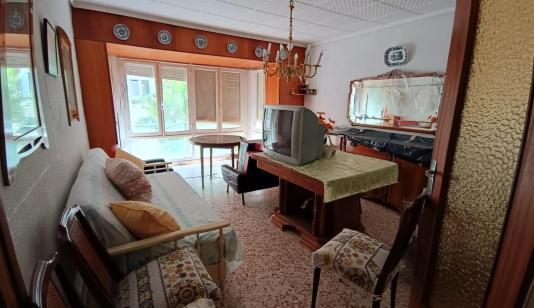 Town house in Torrevieja, Spain. torrevieja area, 8 bedrooms, 550 m² image 0