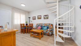 Penthouse for sale in Orihuela Costa, Spain. Playa Flamenca area, 2 bedrooms, 65 m² image 3