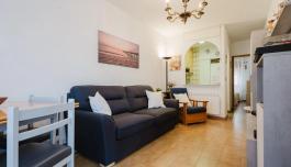 Buy real estate in Torrevieja, Spain. Playa de los Náufragos area, 3 bedrooms, 32 m² image 2