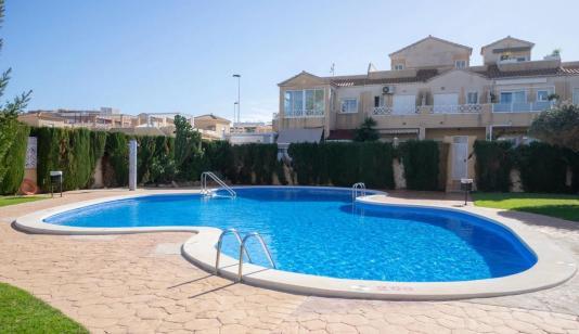 Comprar una propiedad en Torrevieja, España. Zona de la  Nueva Torrevieja, 2 dormitorios, 83 m² image 0