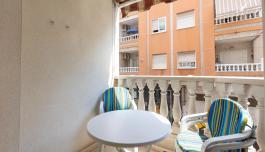 Torrevieja bienes raíces, Piso en venta. Zona de la  Centro, 2 dormitorios, 65 m² image 3