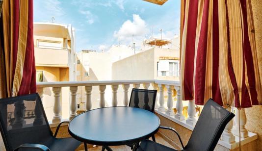 Buy an Apartment in Spain, Torrevieja. Estacion de autobuses area, 1 bedroom, 50 m² image 0