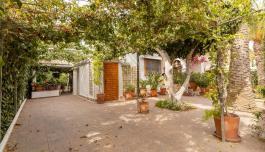 Orihuela Costa real estate, Town house for sale. Cabo Roig area, 3 bedrooms, 120 m² image 2