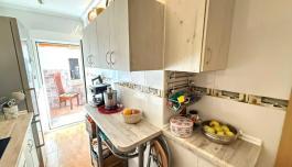 Torrevieja, real estate. Centro area, 4 bedrooms, 135 m² image 3