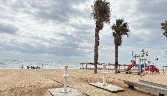 Venta de Piso en Torrevieja, España. Zona de la  La Mata, 3 dormitorios, 80 m² image 0